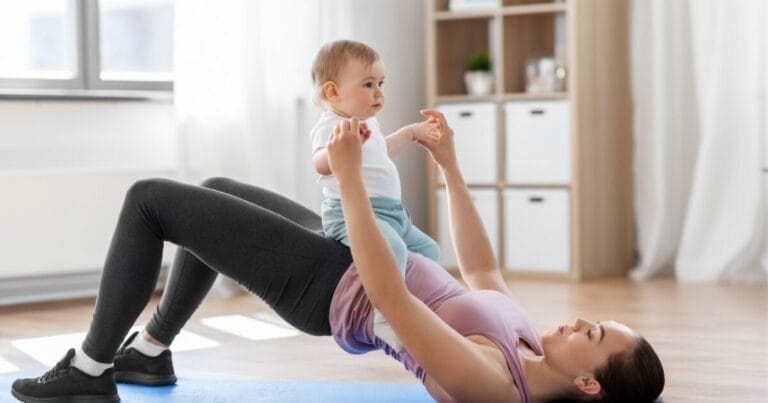 Ease Your After-Baby Pelvic Discomfort With These 4 Tips